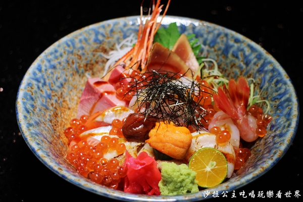 鼎膾一品涮涮鍋:超級無敵海景生魚丼『鼎膾一品涮涮鍋』午間套餐/捷運信義安和站