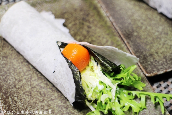 鼎膾一品涮涮鍋:大安‧信義商業午餐『鼎膾北海道毛蟹專賣店』水信玄餅/晶凍蟹肉蓋飯