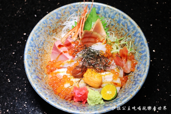 鼎膾一品涮涮鍋:超級無敵海景生魚丼『鼎膾一品涮涮鍋』午間套餐/捷運信義安和站