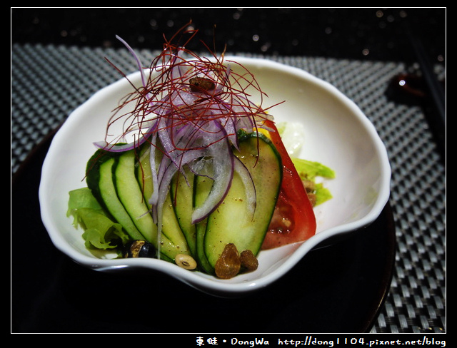 【台北食記】鼎膾一品涮涮鍋信義旗艦店。北海道毛蟹專賣