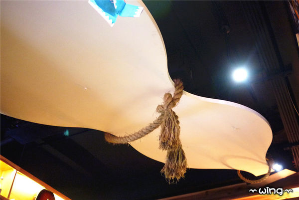 顛 居酒屋(長安店)：［台北中山］氣氛很high的【顛 居酒屋(長安店)】。明太子爆漿雞翅.棒棒糖/炸雞/烤香魚/炒烏龍麵體驗(松江南京站。長安東路美食)