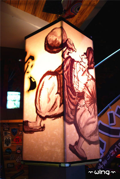 顛 居酒屋(長安店)：［台北中山］氣氛很high的【顛 居酒屋(長安店)】。明太子爆漿雞翅.棒棒糖/炸雞/烤香魚/炒烏龍麵體驗(松江南京站。長安東路美食)