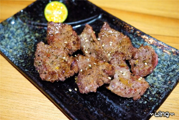 顛 居酒屋(長安店)：［台北中山］氣氛很high的【顛 居酒屋(長安店)】。明太子爆漿雞翅.棒棒糖/炸雞/烤香魚/炒烏龍麵體驗(松江南京站。長安東路美食)