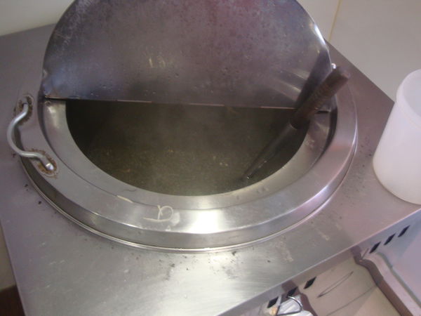 豪香熱炒：[台北]公館豪香熱炒<一到用餐座無虛席