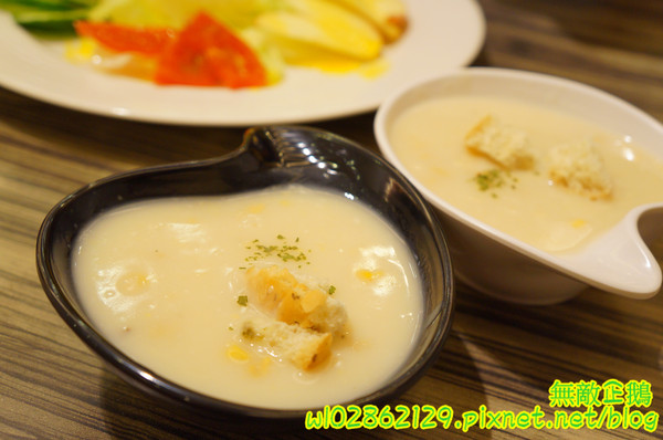 奶奶的熊熊：【台南-安平區】熊熊x童話..精緻套餐不精緻!~