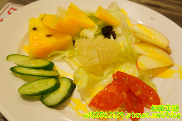 奶奶的熊熊：【台南-安平區】熊熊x童話..精緻套餐不精緻!~