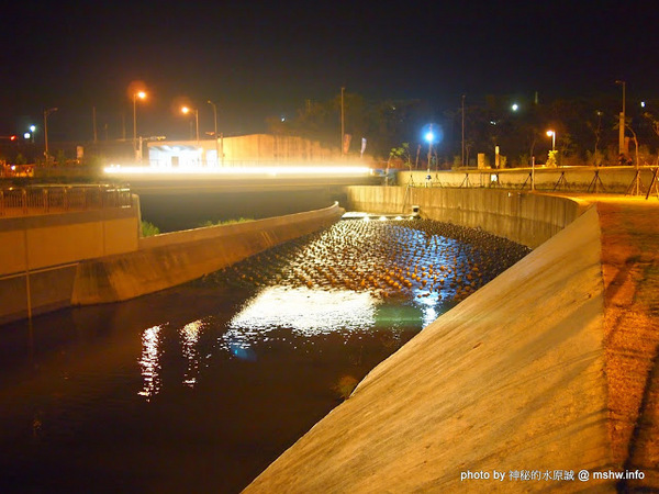 客家圓樓:【景點】苗栗客家圓樓 : 後龍高鐵捷運HSR : 福建土樓在台灣!造型獨特,適合拍照的新景點