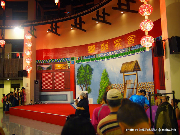 客家圓樓:【景點】苗栗客家圓樓 : 後龍高鐵捷運HSR : 福建土樓在台灣!造型獨特,適合拍照的新景點