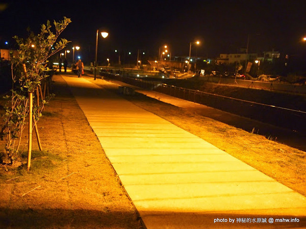 客家圓樓:【景點】苗栗客家圓樓 : 後龍高鐵捷運HSR : 福建土樓在台灣!造型獨特,適合拍照的新景點