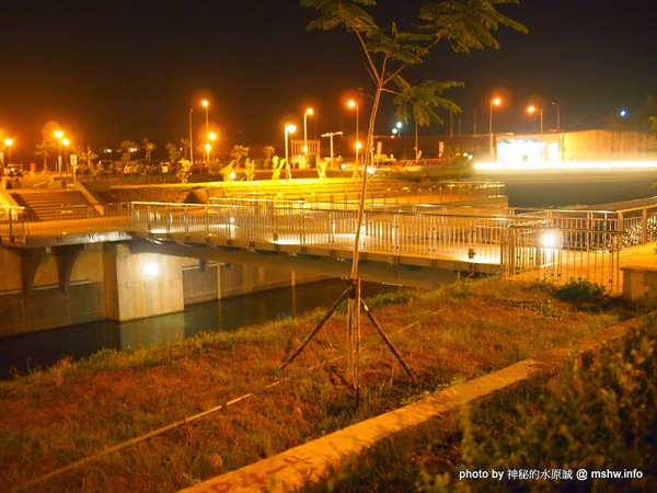 客家圓樓:【景點】苗栗客家圓樓 : 後龍高鐵捷運HSR : 福建土樓在台灣!造型獨特,適合拍照的新景點