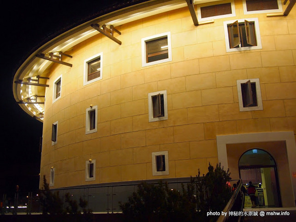 客家圓樓:【景點】苗栗客家圓樓 : 後龍高鐵捷運HSR : 福建土樓在台灣!造型獨特,適合拍照的新景點