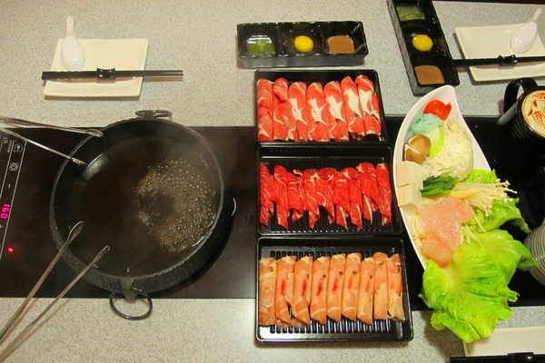 福豆屋(德安店)：[台南]壽喜燒X鐵板燒雙重滿足 福豆屋(德安店)