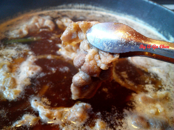 福豆屋(德安店)：【臺南Ω東區】福豆屋（德安店）。高ＣＰ值的壽喜燒與多種鐵板燒一次吃到飽，還能盡情享用哈根達斯和明治冰品