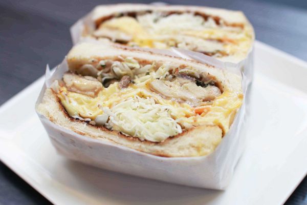 【台北車站】寶舖黃金炙燒吐司-創意吐司輕食料理-台北後火車站