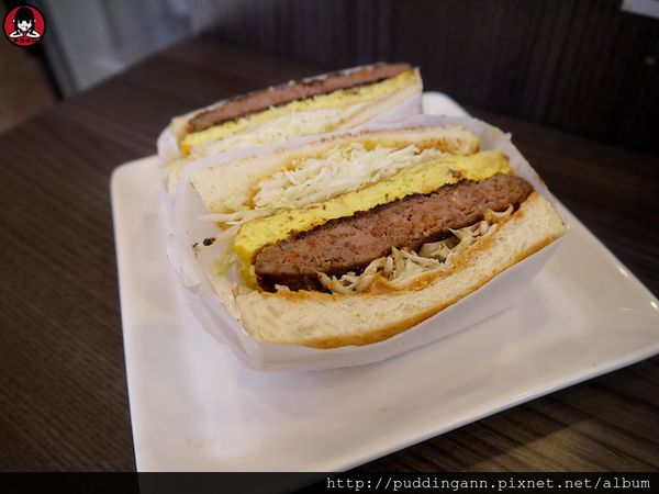 P1350088手打漢堡排土司.JPG