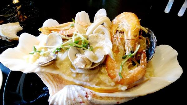 Aqua Kiss 水吻2(Surfer店):氣氛很好的水吻2