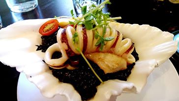 Aqua Kiss 水吻2(Surfer店):氣氛很好的水吻2