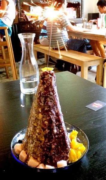 Aqua Kiss 水吻2(Surfer店):氣氛很好的水吻2