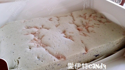 咸豐本舖：『咸豐本舖水蒸蛋糕』甜而不膩，在吃幾口都不覺得有負擔!