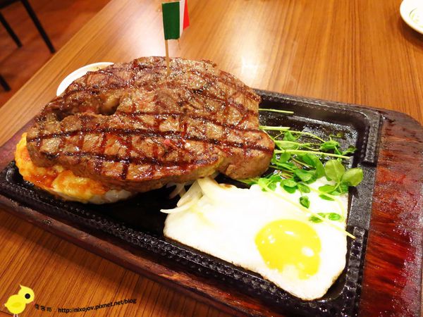 【新莊】牛仔部落火烤厚切牛排-自助平價牛排