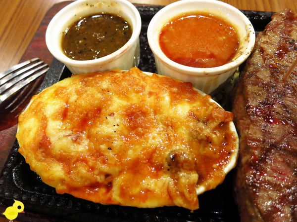 【新莊】牛仔部落火烤厚切牛排-自助平價牛排