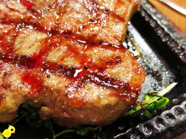 【新莊】牛仔部落火烤厚切牛排-自助平價牛排