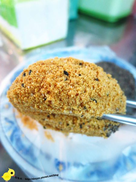 【三重】周記燒麻糬-熱騰騰好吃的麻糬