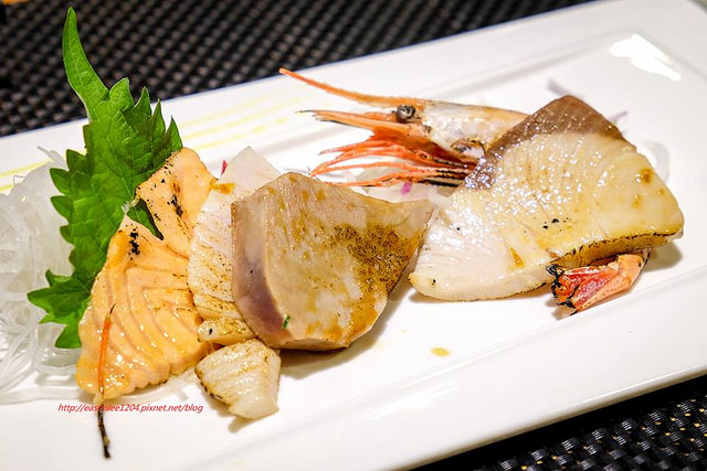 10675745_822138191140502_1852250244506345203_n