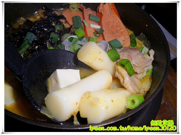 芳鄰小館：【台南-安平區】個人部隊鍋..小鳥胃勿來!! 美味家常麵...等你唷!~《芳鄰小館》