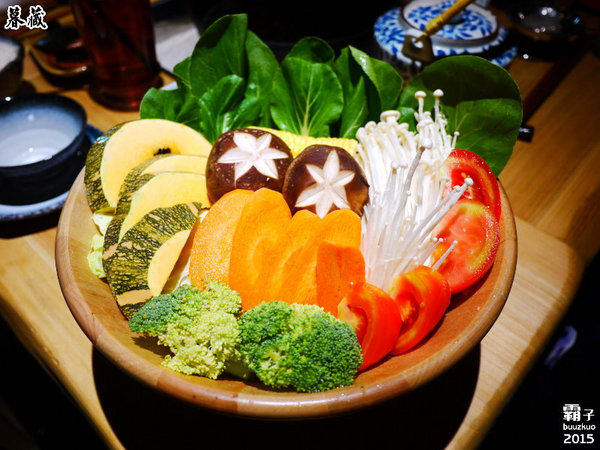 暮藏囲炉裏(和牛鍋物):「暮藏囲炉裏」(和牛鍋物),日式造景環境,大啖和牛頂級鍋物。