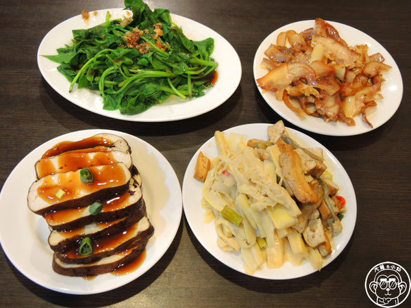 周家鮮肉餛飩：呷飽祙【台北松山･周家鮮肉餛飩】非凡大探索推薦