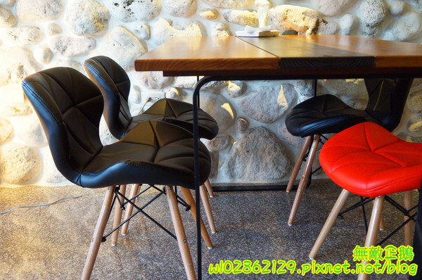 台南異國料理 Thinking食下有約(郡平店)：【台南-安平區】麻油x澳牛...創意十足的火鍋!~無制式菜單/芝麻奶酪/免服務費《台南異國料理 Thinking食下有約》