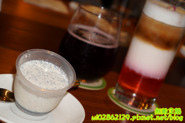 台南異國料理 Thinking食下有約(郡平店)：【台南-安平區】麻油x澳牛...創意十足的火鍋!~無制式菜單/芝麻奶酪/免服務費《台南異國料理 Thinking食下有約》