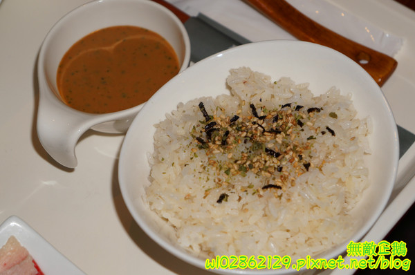 台南異國料理 Thinking食下有約(郡平店)：【台南-安平區】麻油x澳牛...創意十足的火鍋!~無制式菜單/芝麻奶酪/免服務費《台南異國料理 Thinking食下有約》