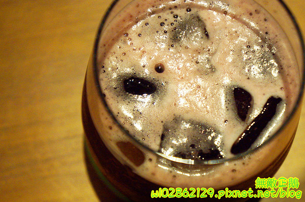 台南異國料理 Thinking食下有約(郡平店)：【台南-安平區】麻油x澳牛...創意十足的火鍋!~無制式菜單/芝麻奶酪/免服務費《台南異國料理 Thinking食下有約》