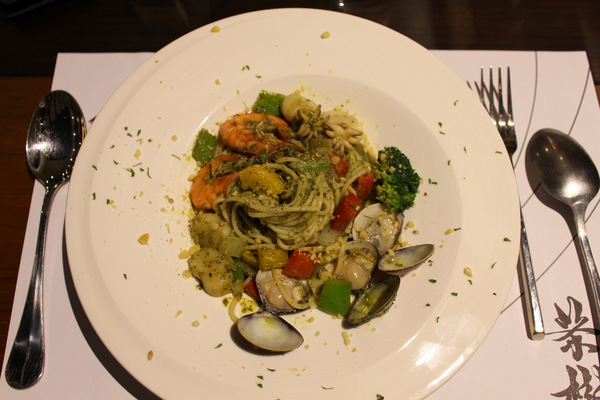 台南異國料理 Thinking食下有約(郡平店)：[台南]健康美味大滿足 Thinking食下有約