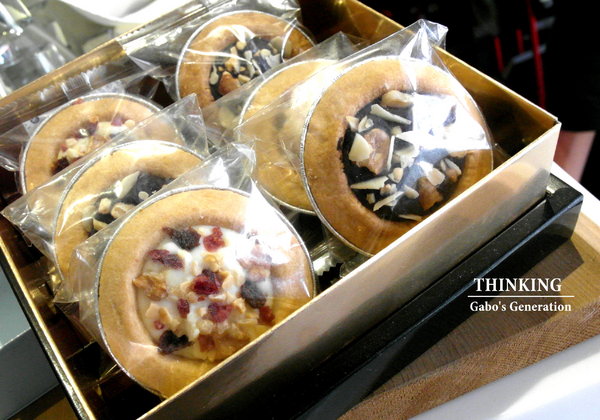 台南異國料理 Thinking食下有約(郡平店)：【台南||安平】用心的料理。食下有約──連飲料都好喝！推『花雕蹄膀煲』(有出年菜哦！)