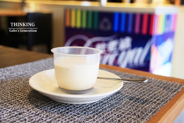 台南異國料理 Thinking食下有約(郡平店)：【台南||安平】用心的料理。食下有約──連飲料都好喝！推『花雕蹄膀煲』(有出年菜哦！)