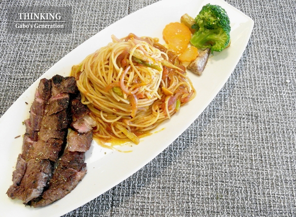 台南異國料理 Thinking食下有約(郡平店)：【台南||安平】用心的料理。食下有約──連飲料都好喝！推『花雕蹄膀煲』(有出年菜哦！)