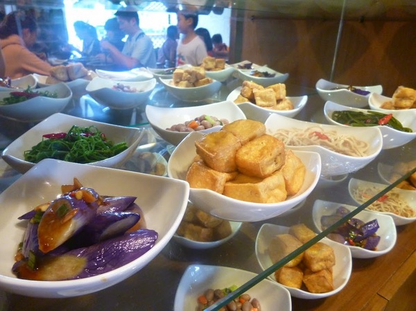 成忠樓蘭州牛肉拉麵:【新竹/口碑劵】正統蘭州拉麵在台灣,溫暖美食.地方美味與老眷村的人情味-成忠樓蘭州牛肉拉麵