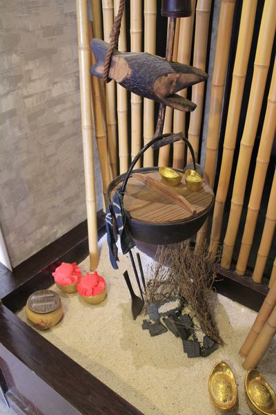 咖哩本色，日式豬排，捷運美食，小巨蛋周遭美食，松山線美食，咖哩飯，