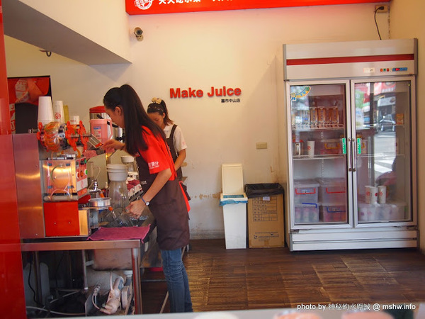 美可果汁(中山店)：【食記】嘉義Make Juice 美可現打果汁嘉市中山店@東區 : 撥亂反正!用料實在,口味清新的天然飲品