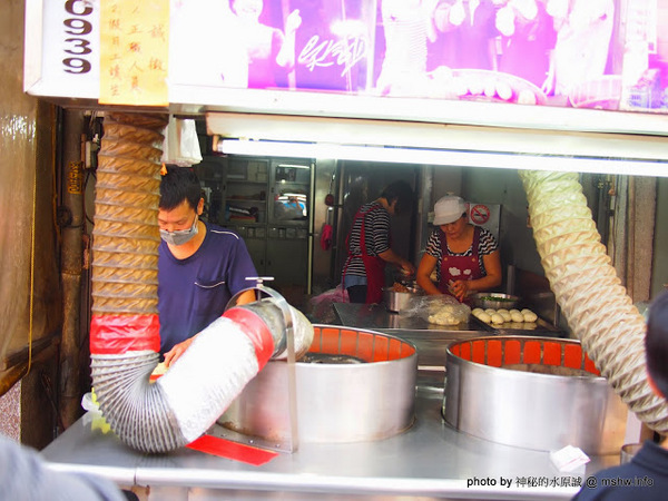 溪湖香饌胡椒餅：【食記】彰化正赤肉-香饌胡椒餅@溪湖 : 物超所值~重口味的碳烤美食!!