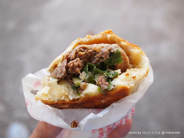 溪湖香饌胡椒餅：【食記】彰化正赤肉-香饌胡椒餅@溪湖 : 物超所值~重口味的碳烤美食!!