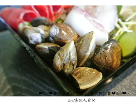 村民食堂-海月鍋物：【食記－邀約】oO。桃園　中正路　村民食堂海月鍋物　平價又美味的頂級享受！環境也超級棒的哦～。o○。