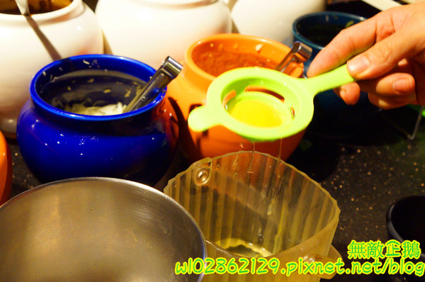 饗麻饗辣麻辣火鍋(台南中華店)：【台南-永康區】七股活蝦x吃到飽...吃火鍋+丼飯~大甲芋頭/麻辣鴨血/玉米超甜《饗麻饗辣麻辣火鍋》