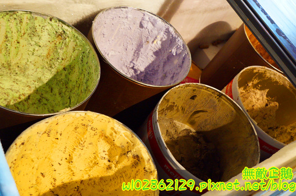 饗麻饗辣麻辣火鍋(台南中華店)：【台南-永康區】七股活蝦x吃到飽...吃火鍋+丼飯~大甲芋頭/麻辣鴨血/玉米超甜《饗麻饗辣麻辣火鍋》