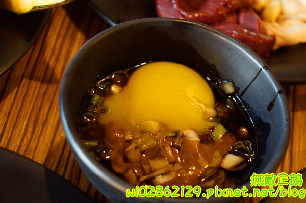 饗麻饗辣麻辣火鍋(台南中華店)：【台南-永康區】七股活蝦x吃到飽...吃火鍋+丼飯~大甲芋頭/麻辣鴨血/玉米超甜《饗麻饗辣麻辣火鍋》