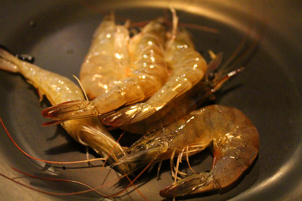 饗麻饗辣麻辣火鍋(台南中華店)：[台南]台版海底撈番茄鍋X活跳海鮮吃到飽 饗麻饗辣麻辣火鍋