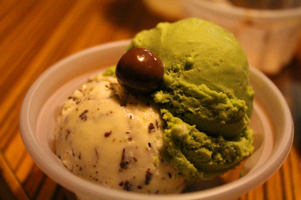 饗麻饗辣麻辣火鍋(台南中華店)：[台南]台版海底撈番茄鍋X活跳海鮮吃到飽 饗麻饗辣麻辣火鍋